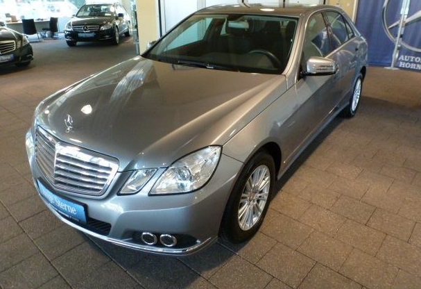 LHD MERCEDES E CLASS